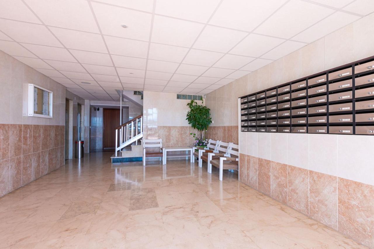 Ferienwohnung Apartamento El Velero Primera Linea Playa Torremolinos Exterior foto