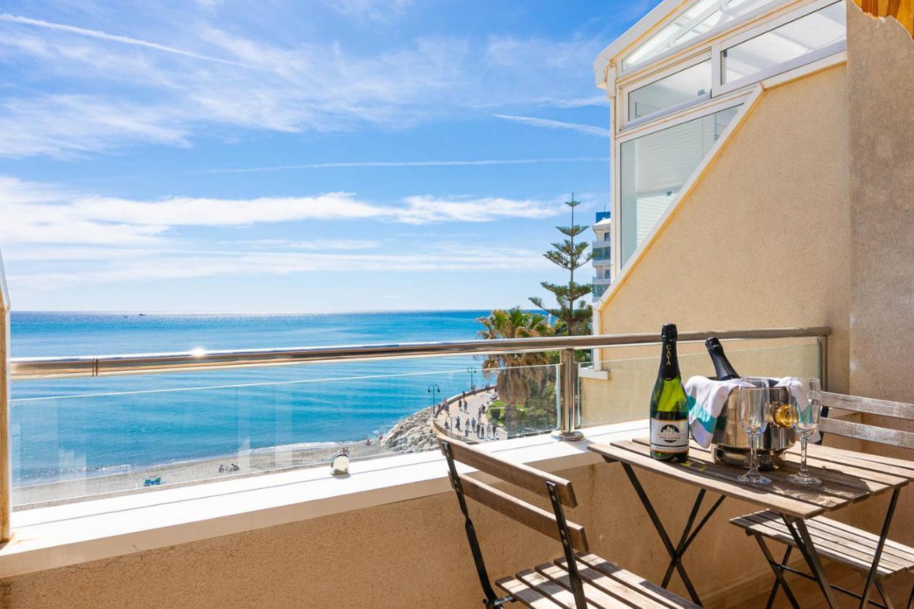 Ferienwohnung Apartamento El Velero Primera Linea Playa Torremolinos Exterior foto